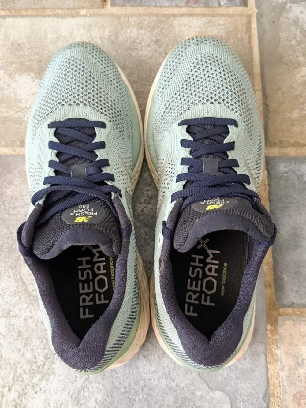 New Balance Fresh Foam 880 Womens 9.5 Green Running Shoes Athletic